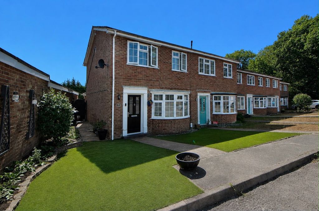 Property photo 1 of 16