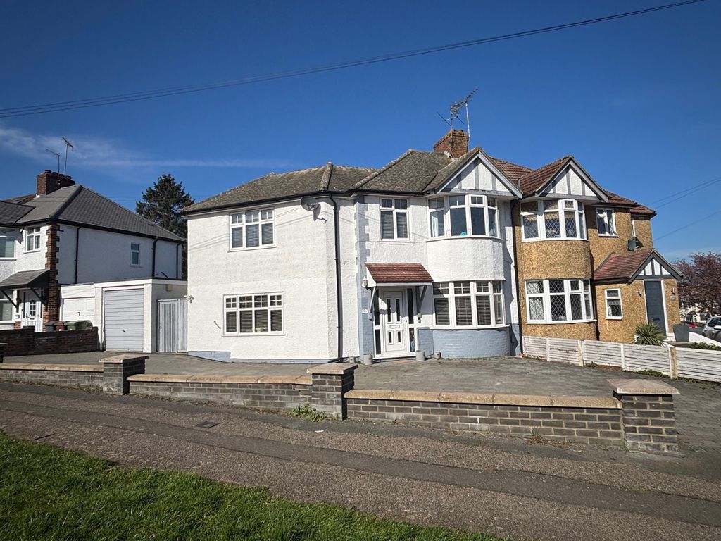 Property photo 2 of 11 Photo 10