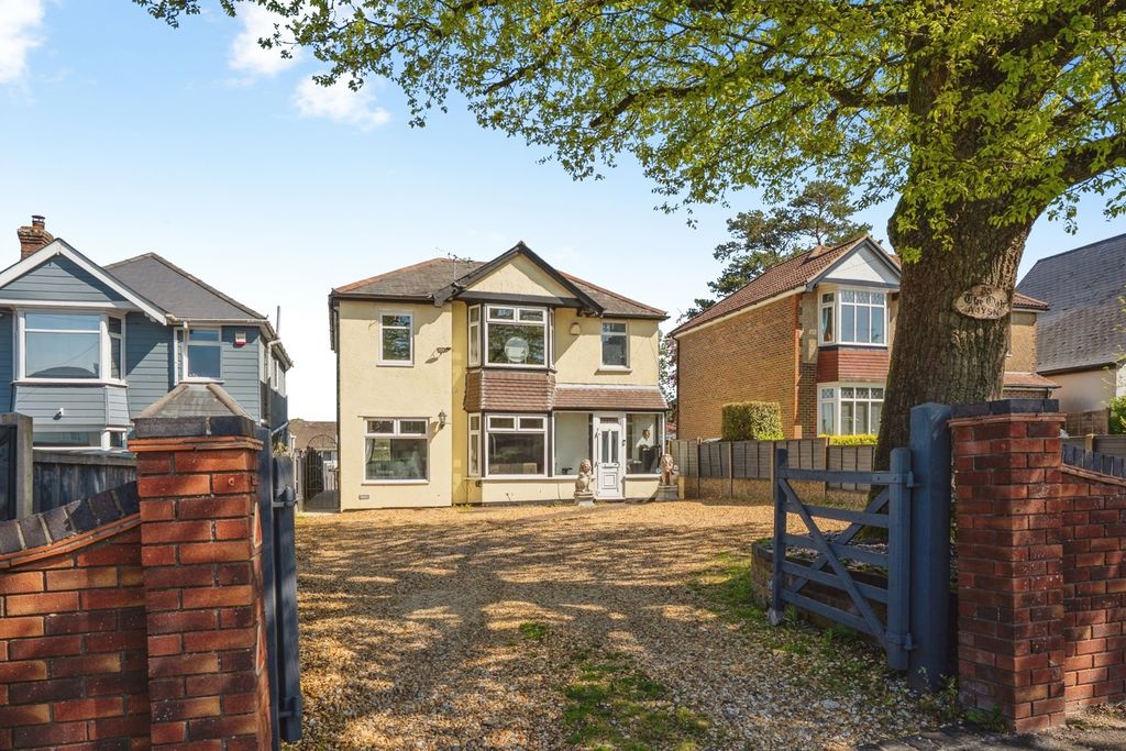 Property photo 1 of 18 Pbox-Img.Jpg