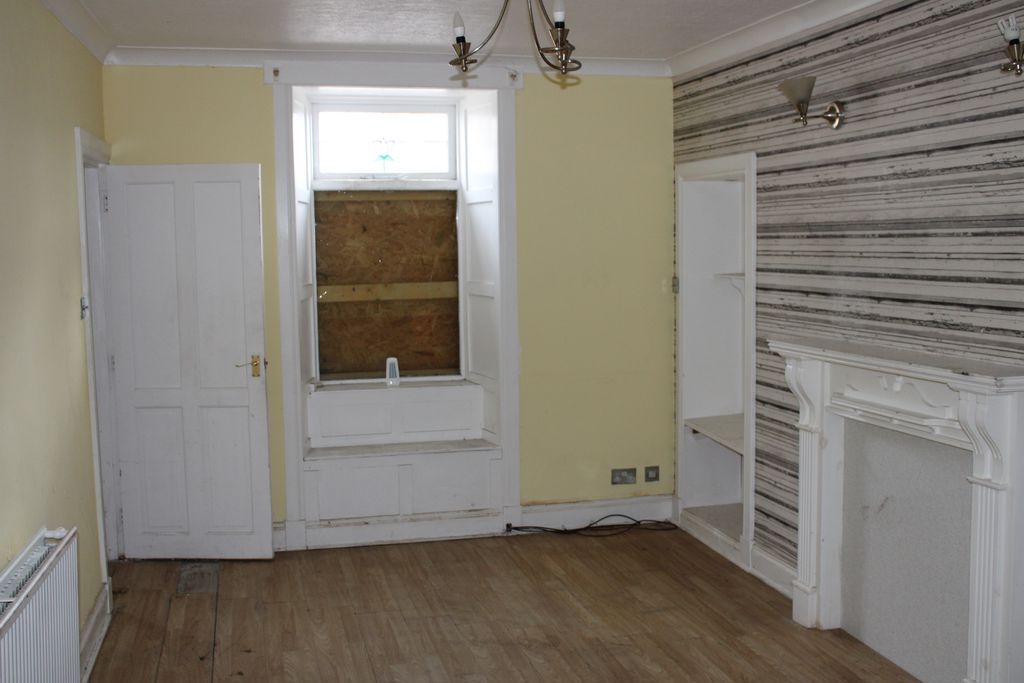 Property photo 3 of 11 Photo 3