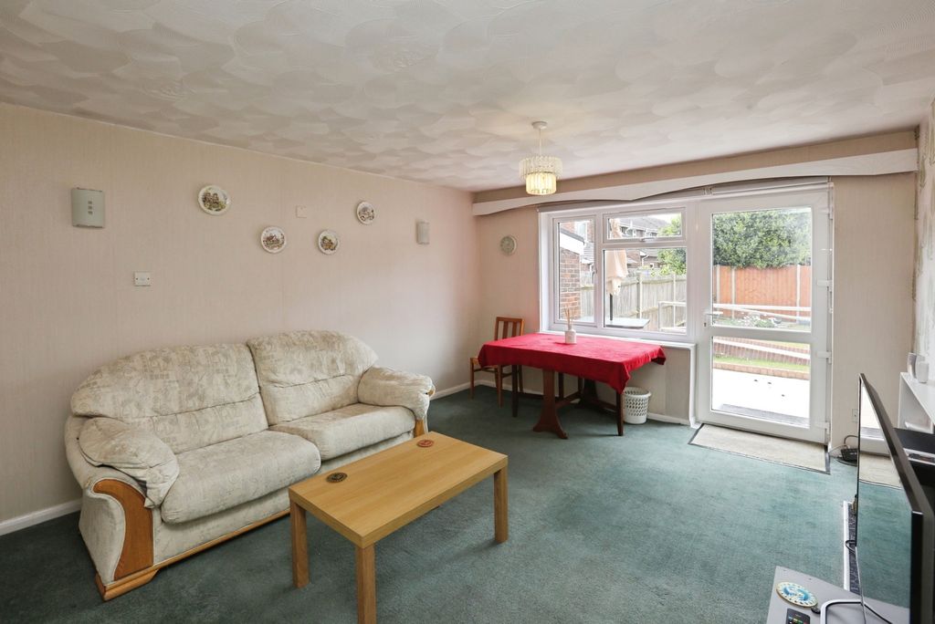 Property photo 2 of 18 Pbox-Img.Jpg