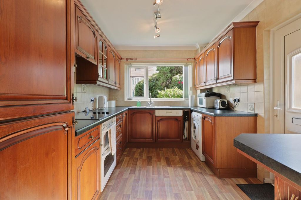 Property photo 2 of 22 Kitchen