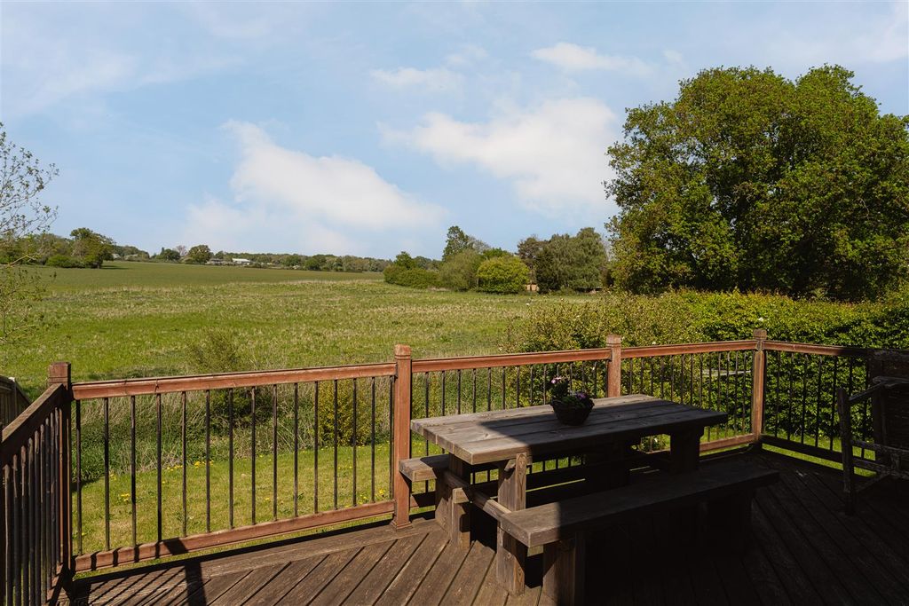 Property photo 2 of 16 15.Jpg