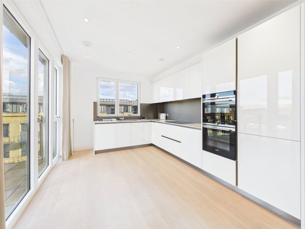 Property photo 2 of 14 Picture No. 25