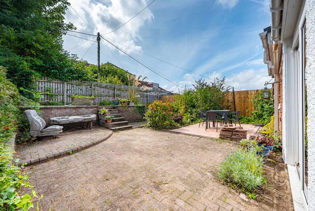 Property photo 2 of 56