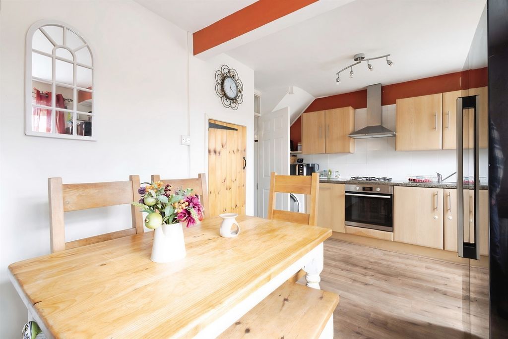 Additional image 5 of 3 bed semi-detached house for saleGreenacre Drive, Bedwas, Caerphilly CF83