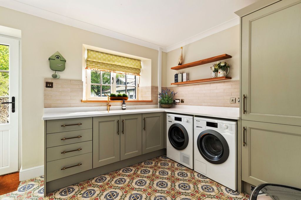 Additional image 17 of 5 bed detached house for salePenycoedcae Road, Penycoedcae CF37