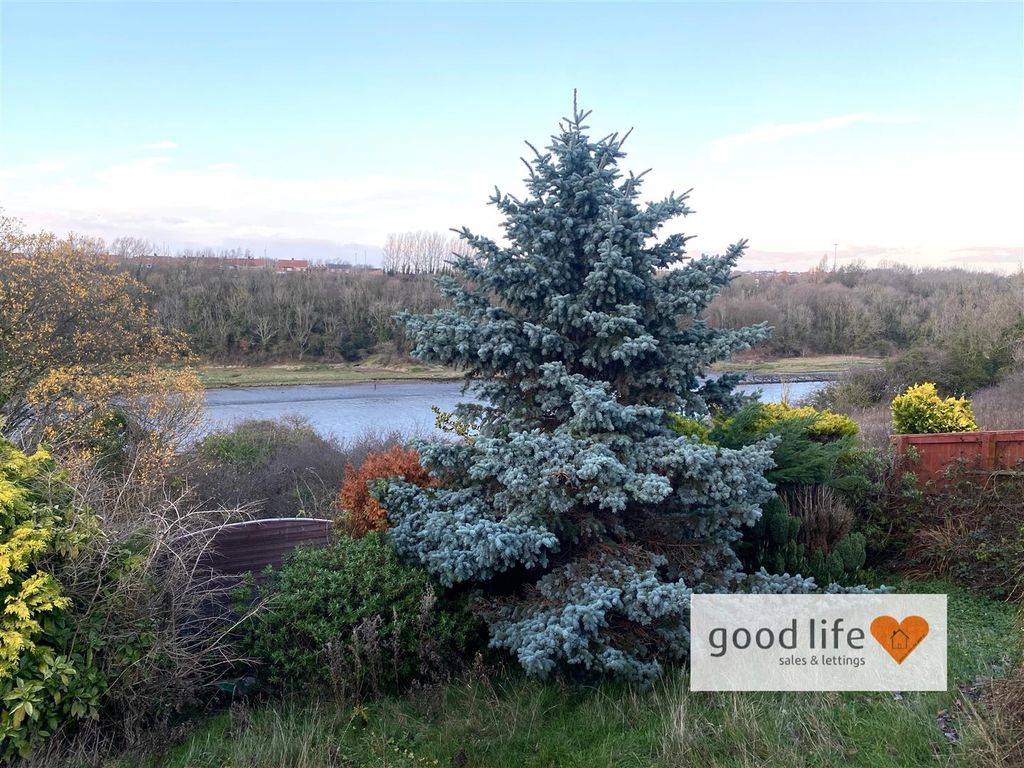 Property photo 2 of 28 20251210_150901468_Ios4Rivers.Jpg