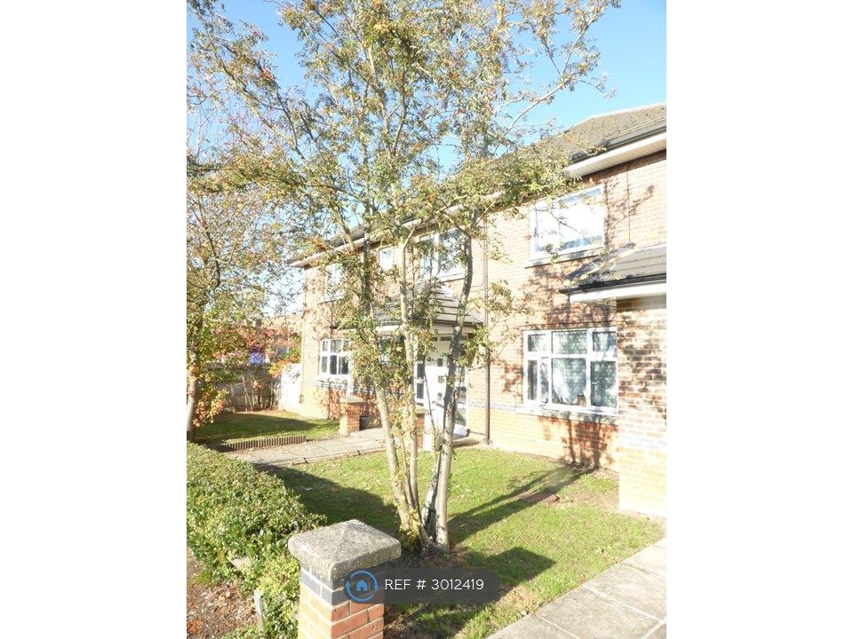 Property photo 2 of 13