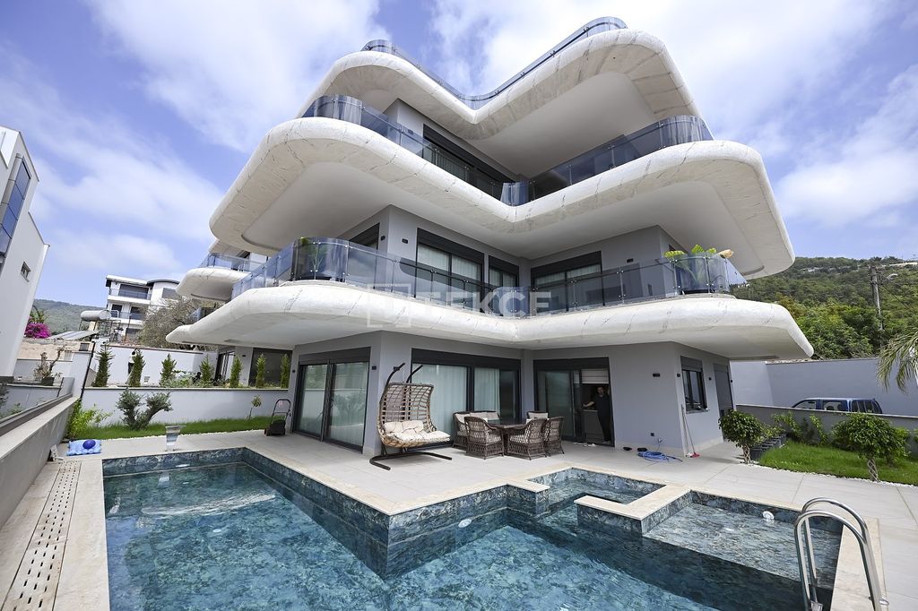 Property photo 1 of 45