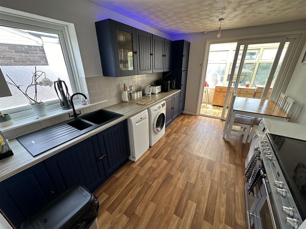 Property photo 2 of 16 Kitchen & Dining.Jpg