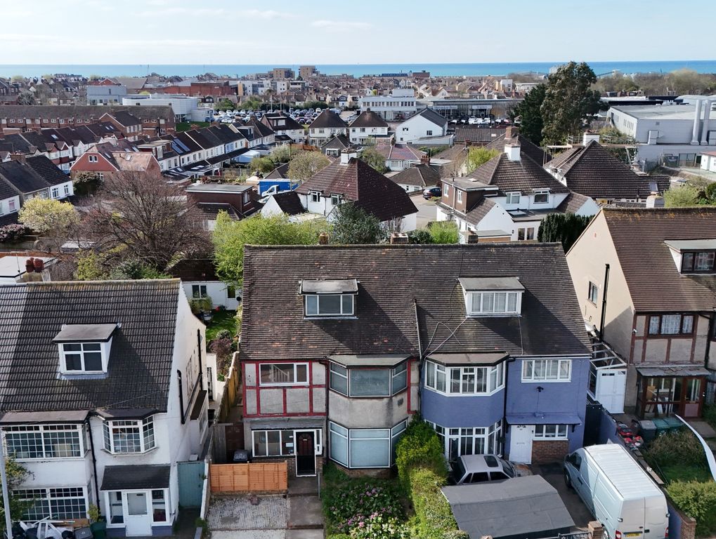 Property photo 1 of 14 Arial Front