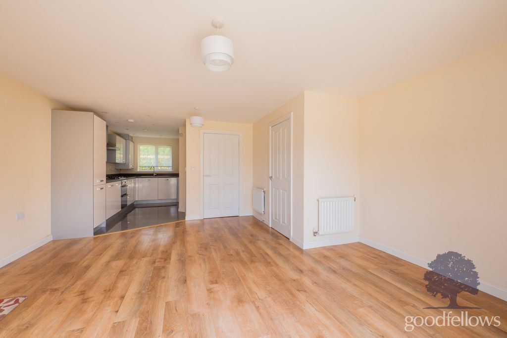 Property photo 3 of 11 Picture No. 26