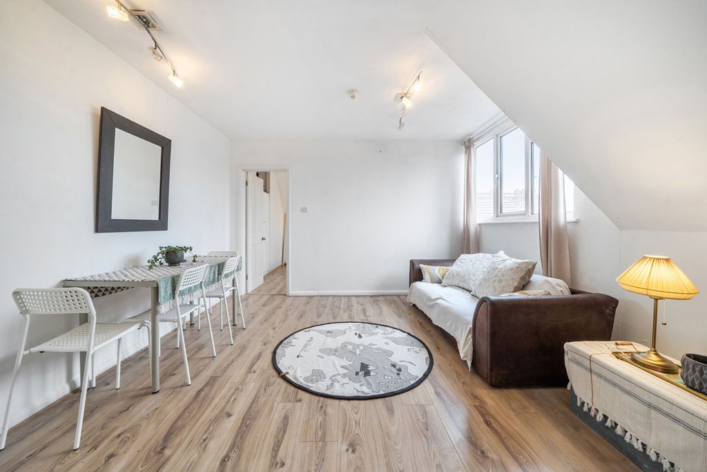 Property photo 2 of 16 1476592-11-6A2A91...