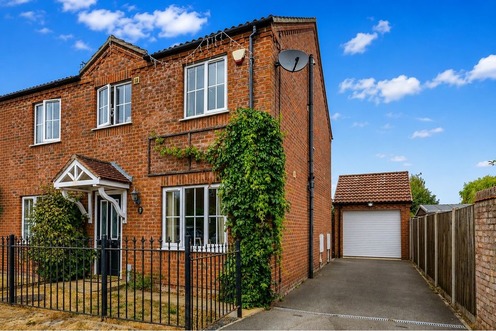 Property photo 1 of 13