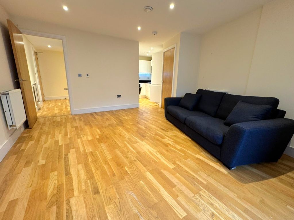 Property photo 2 of 14