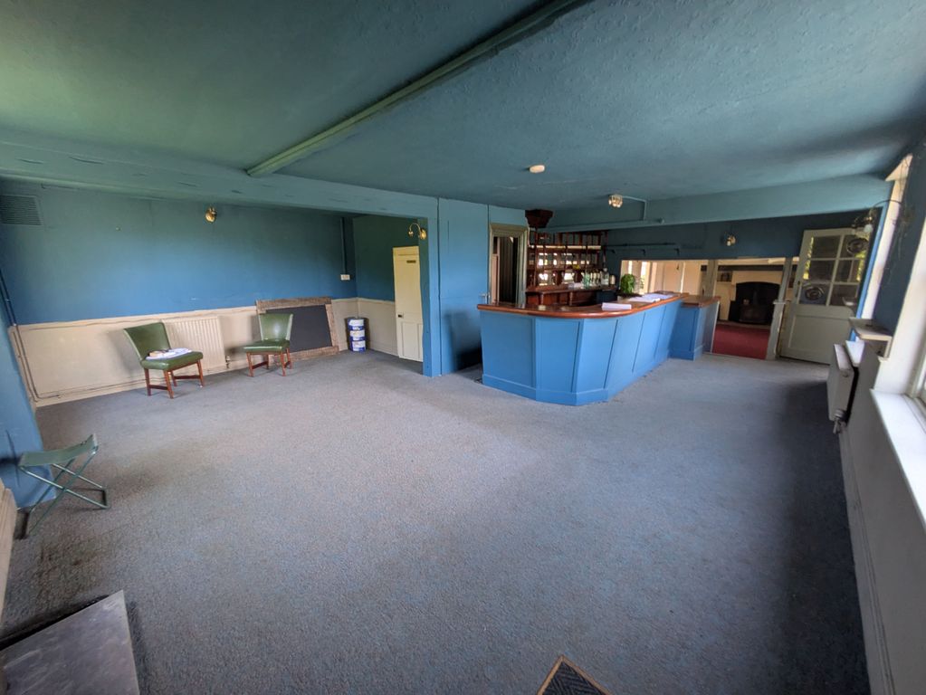 Property photo 3 of 20