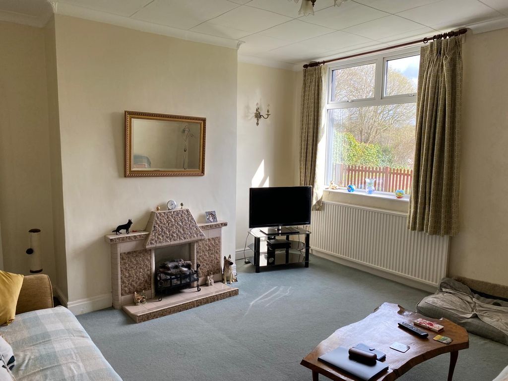 Property photo 2 of 14