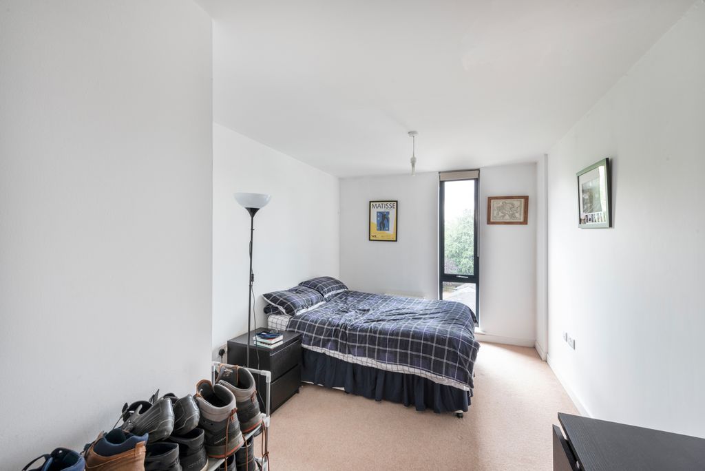 Property photo 3 of 4 Bedroom