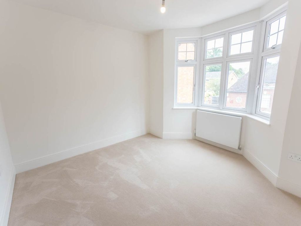 Property photo 3 of 13 Img_1005
