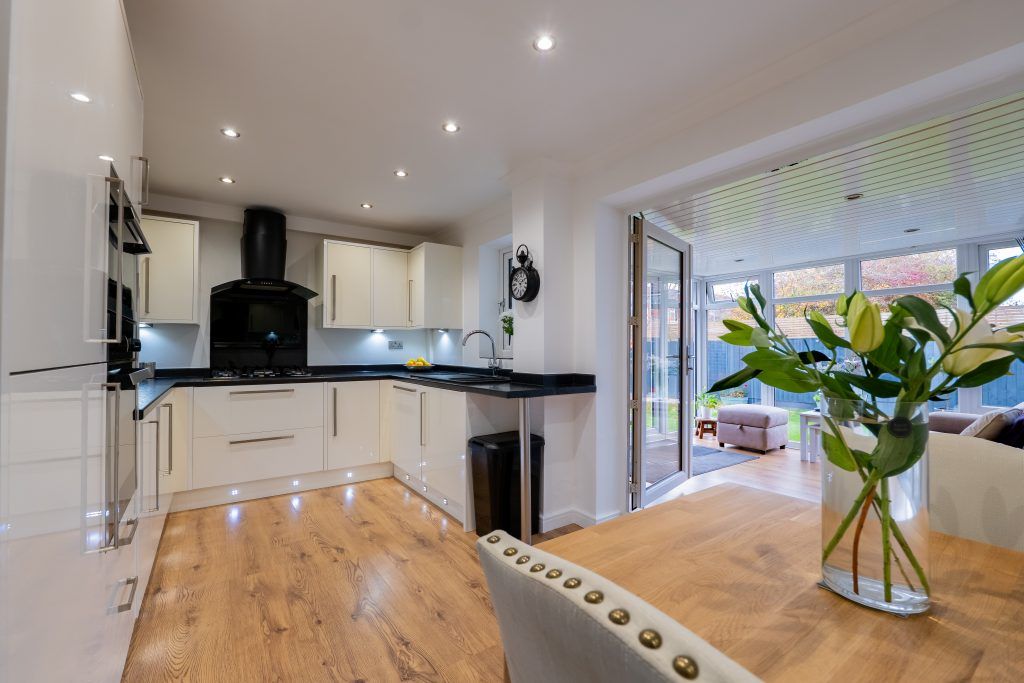 Property photo 2 of 29