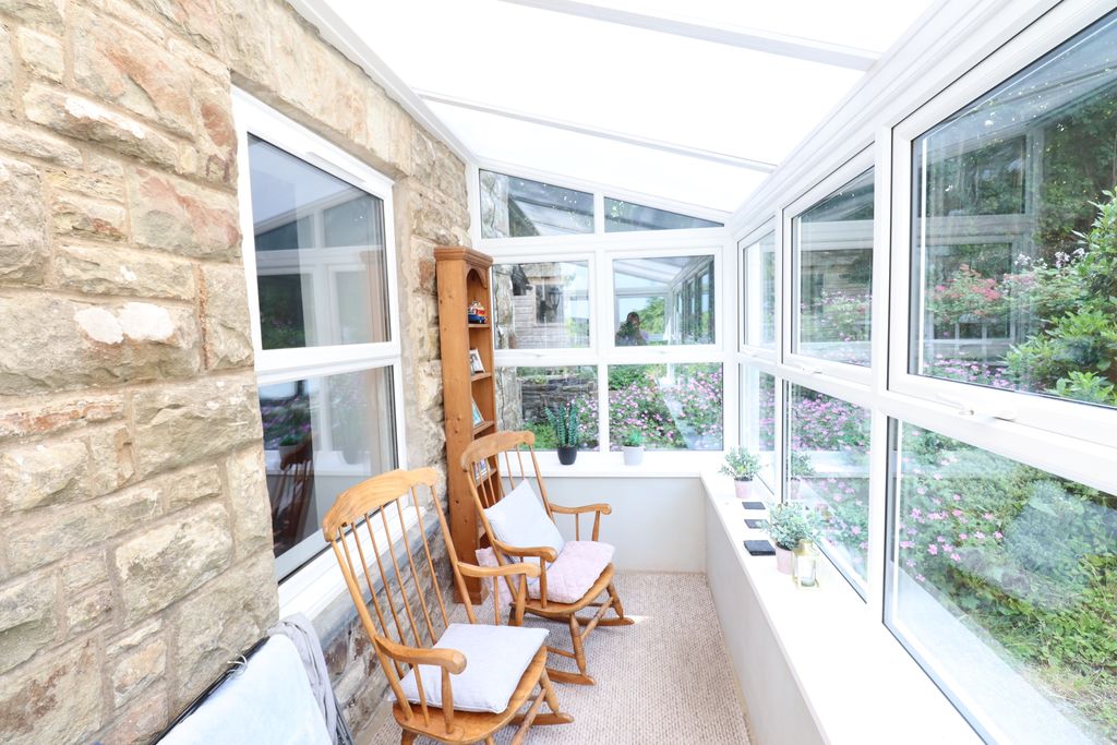 Property photo 2 of 13 Conservatory