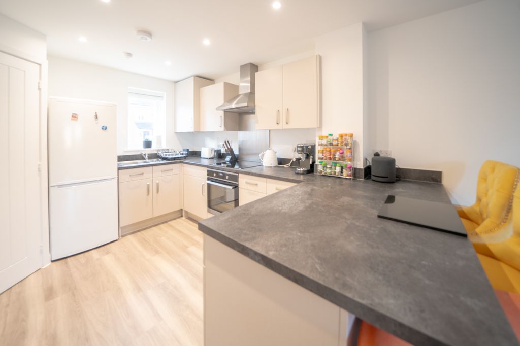 Property photo 3 of 12 Dsc04691-Hdr