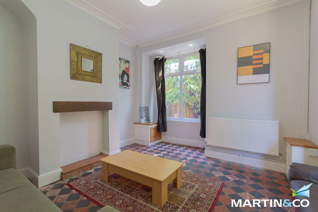 Property photo 3 of 6