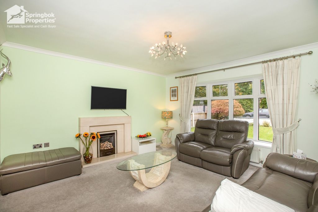 Property photo 3 of 31 Image 2