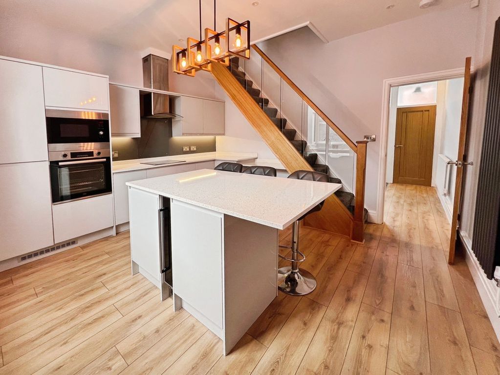 Property photo 2 of 13 Kitchen Diner