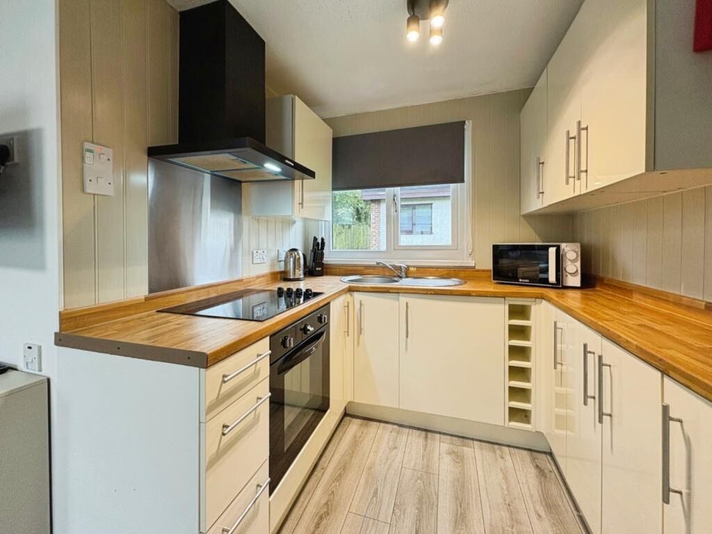 Property photo 3 of 20 4838482