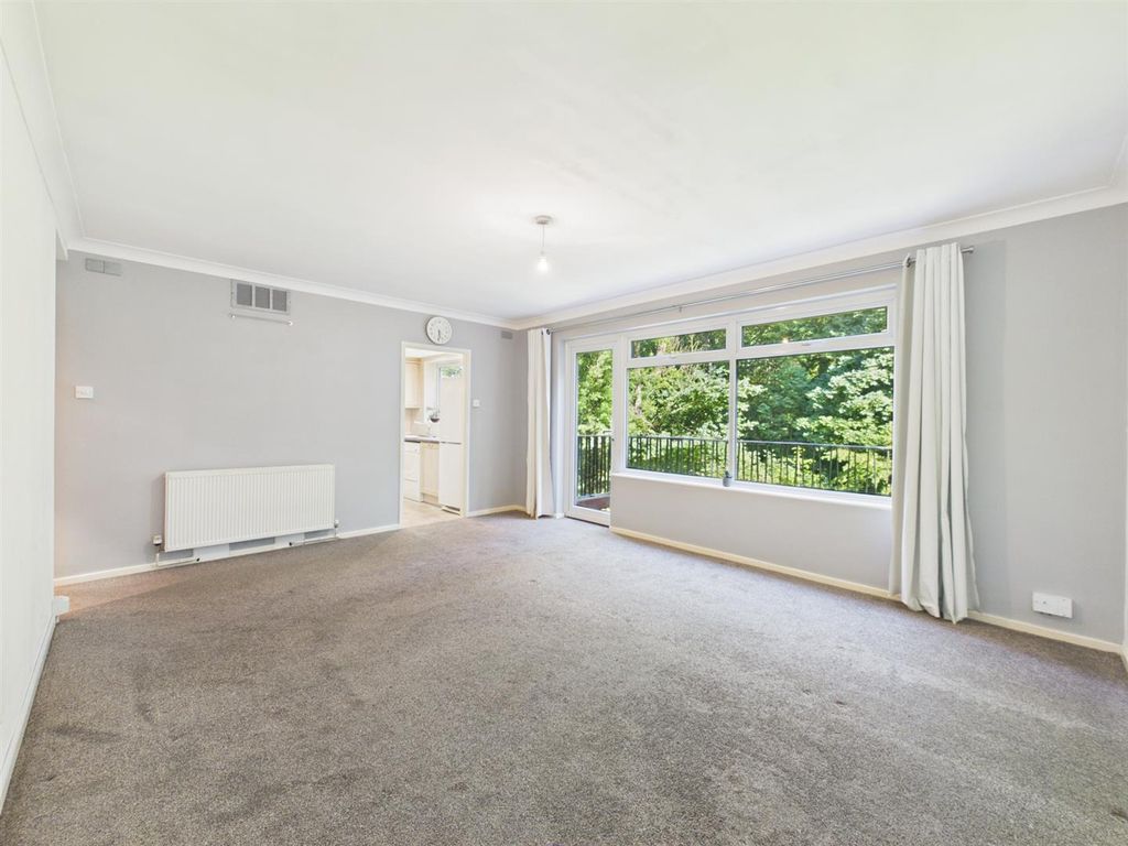 Property photo 2 of 11 14Bfe27957A54c57B65E84cc559Ac9Dd_100_Cam05080G0-Pr