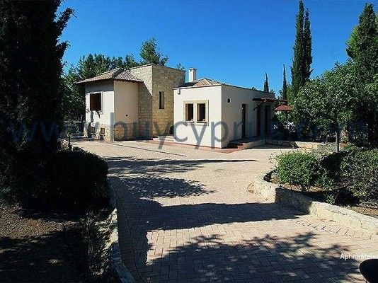 Property photo 1 of 22