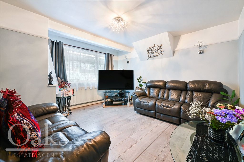 Property photo 3 of 12 Picture No. 02