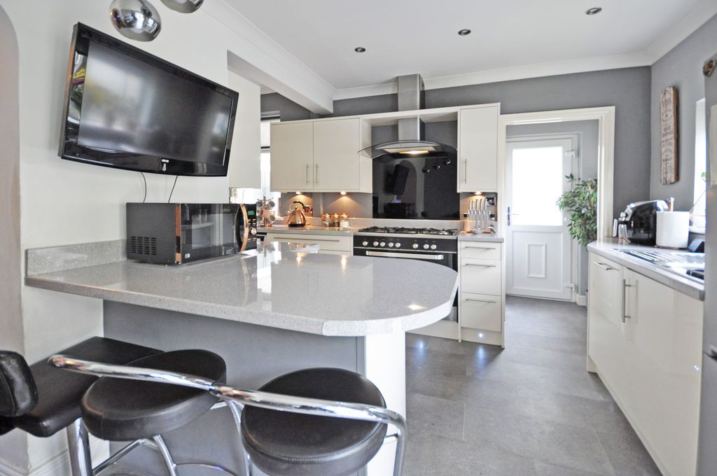 Property photo 3 of 29 Photo 3