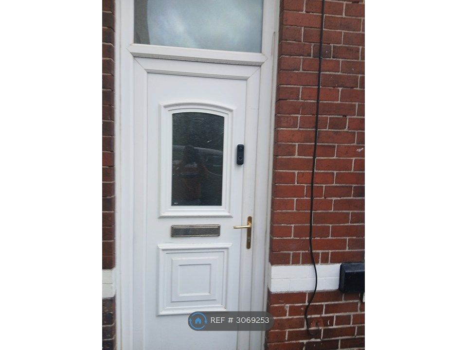 Property photo 1 of 27