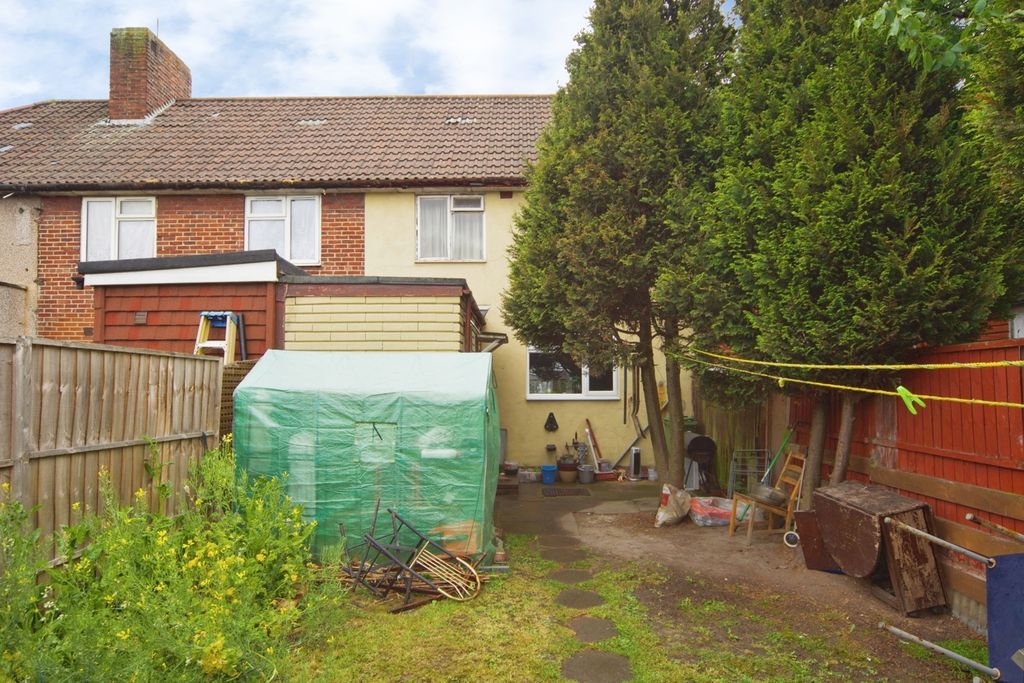 Property photo 3 of 7 Pbox-Img.Jpg