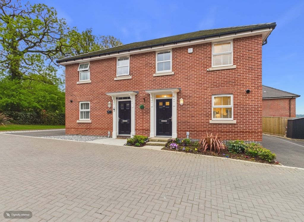 Property photo 1 of 13 Ewemove Tiverton - Moore Drive