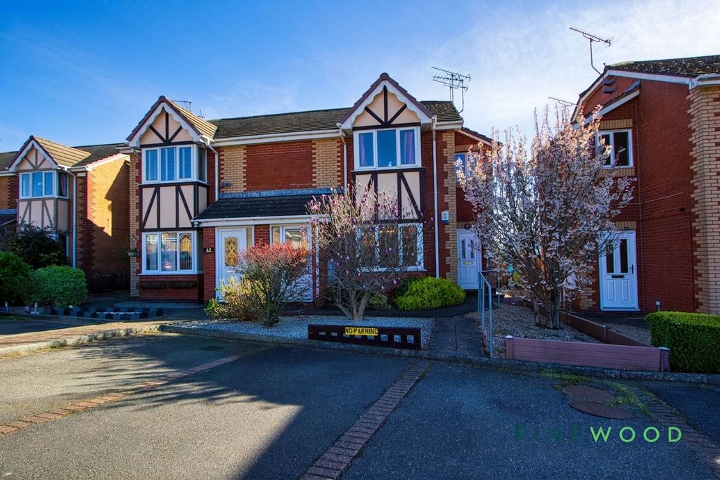 Property photo 1 of 12 Front / Parking Spot