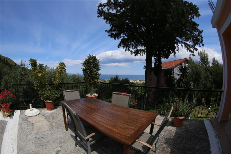 Property photo 3 of 20 Outside Dining