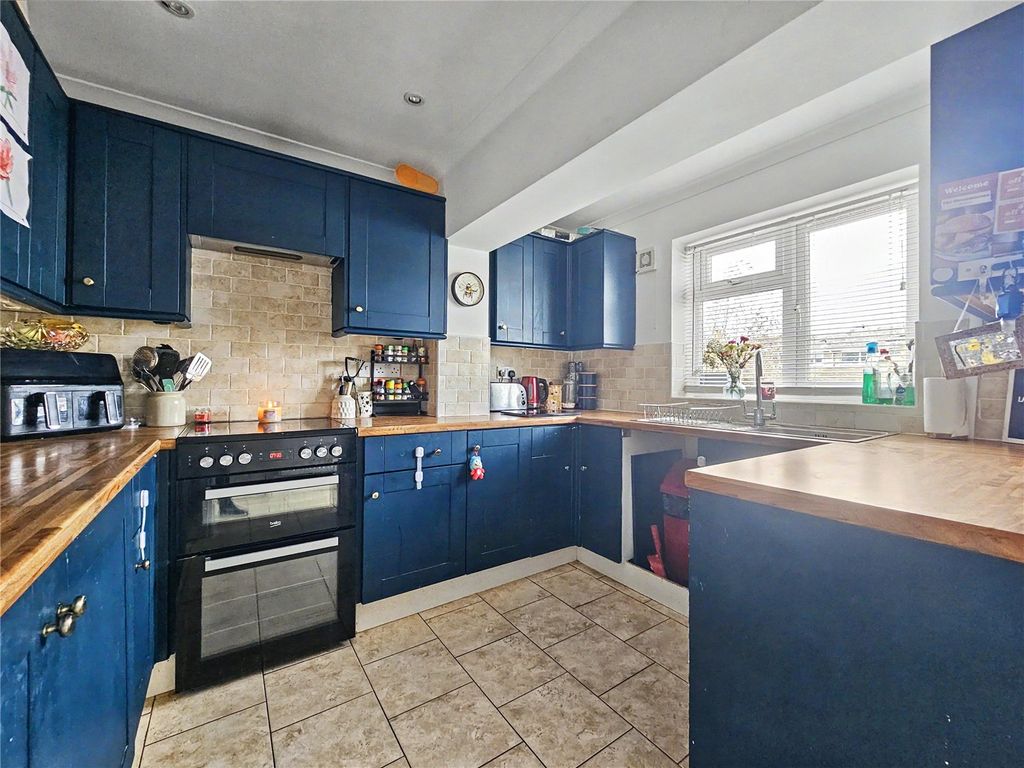 Property photo 3 of 16 Picture No. 06