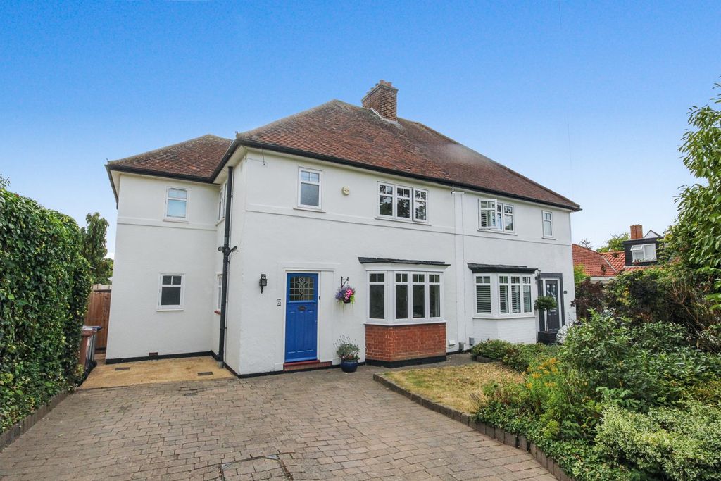Property photo 1 of 29