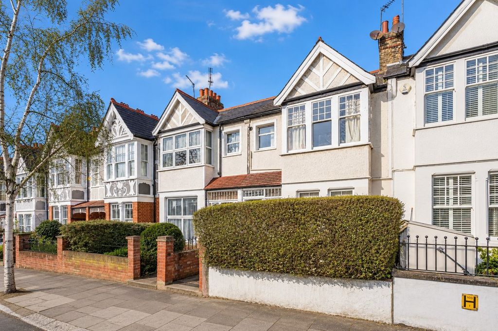 Property photo 1 of 7