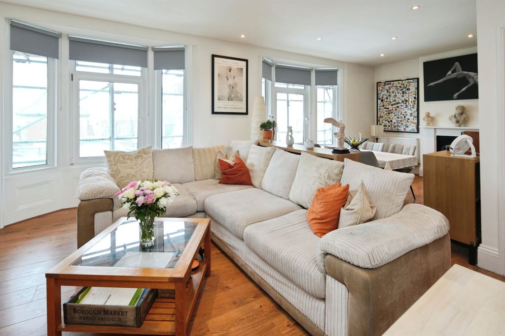 Property photo 2 of 16