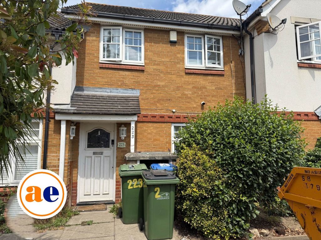 Property photo 1 of 12