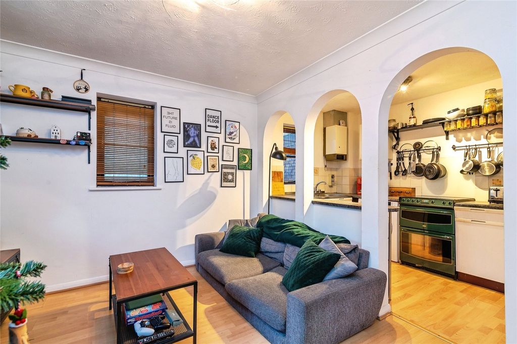 Property photo 2 of 14 Picture No. 03