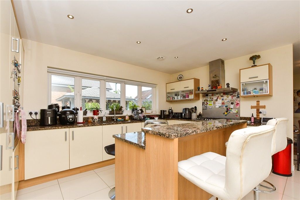 Property photo 1 of 16 Kitchen