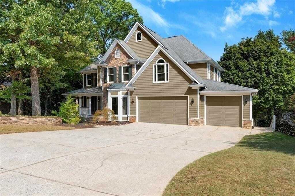 Property photo 1 of 31