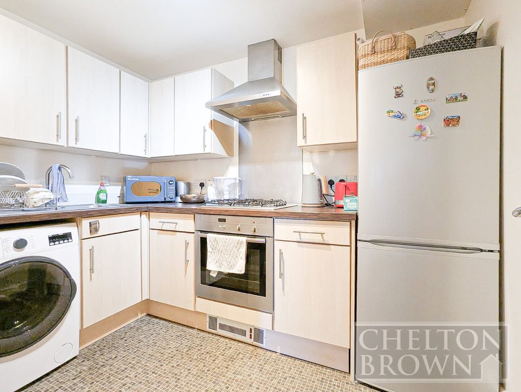 Property photo 2 of 16 Kitchen
