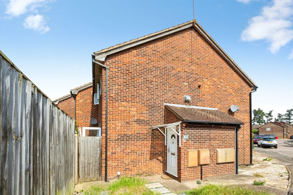 Property photo 1 of 16